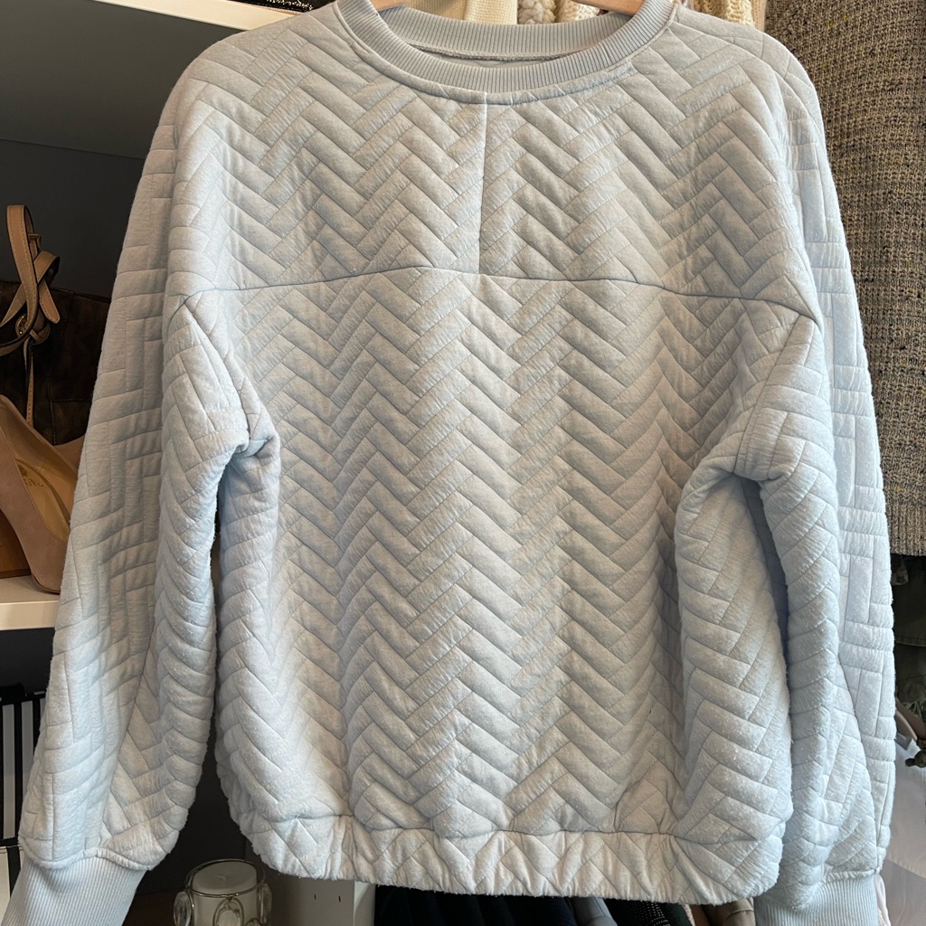 Light Blue Quilted Sweatshirt
